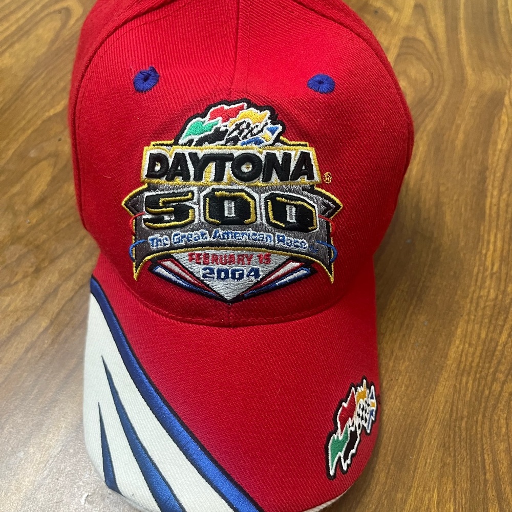 Vintage Daytona 500 race hat 2004